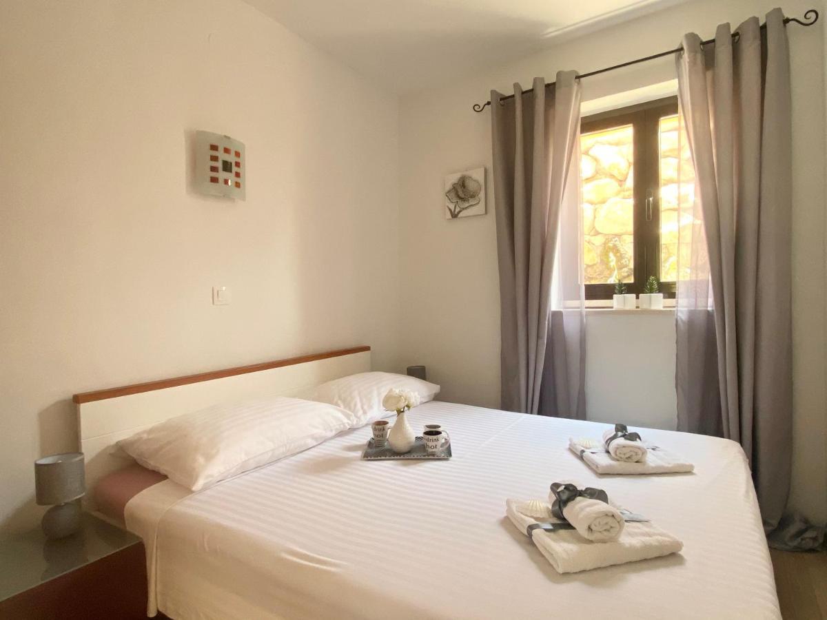 Apartments La Perla Млини Екстер'єр фото